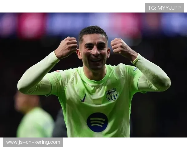 费兰托雷斯回追反抢极具侵略性——重塑现代足球战术的锋线典范